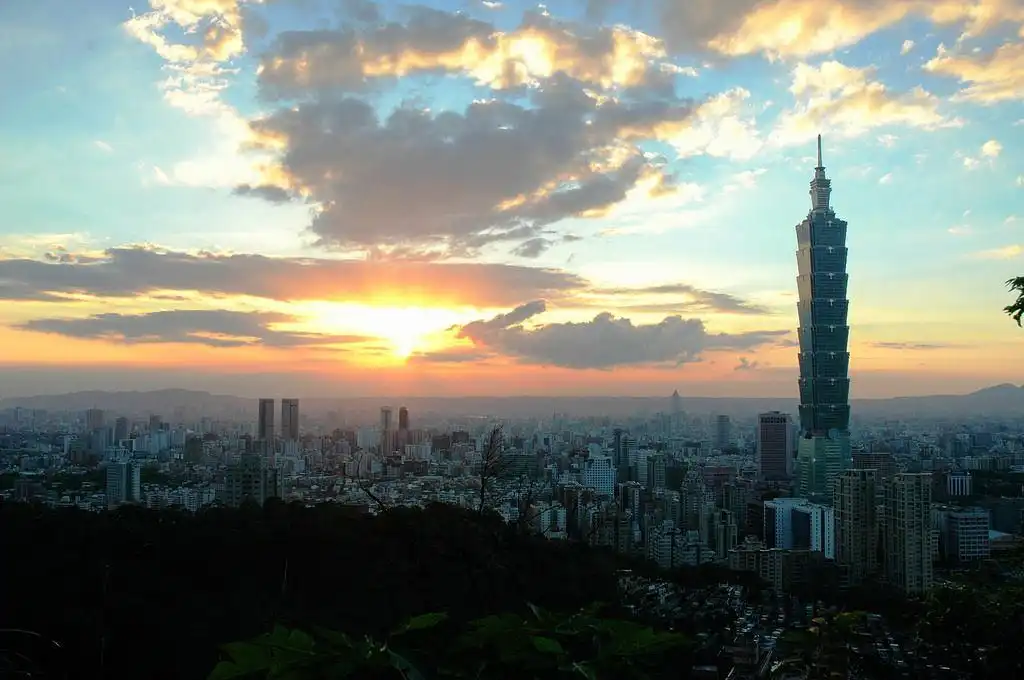 17390268286_dbdb3f228a_b